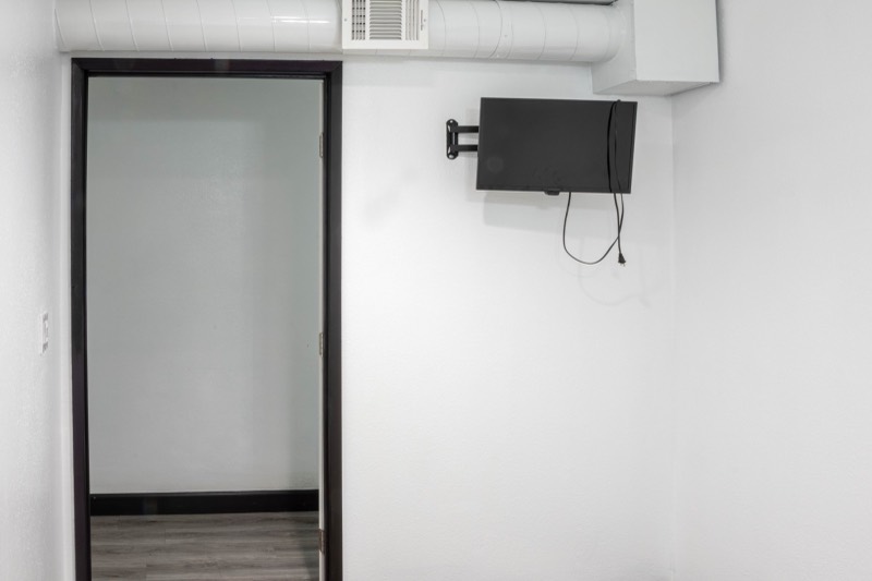 Private suite — treatment area